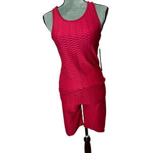 Women’s Red Textured 2 Piece Set Racerback Tank & High Waisted Shorts S/M NWT
